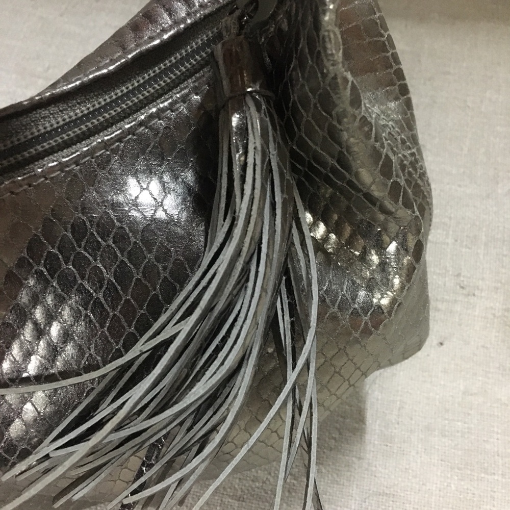 Metallic Silver Handbag - Picture 6 of 6